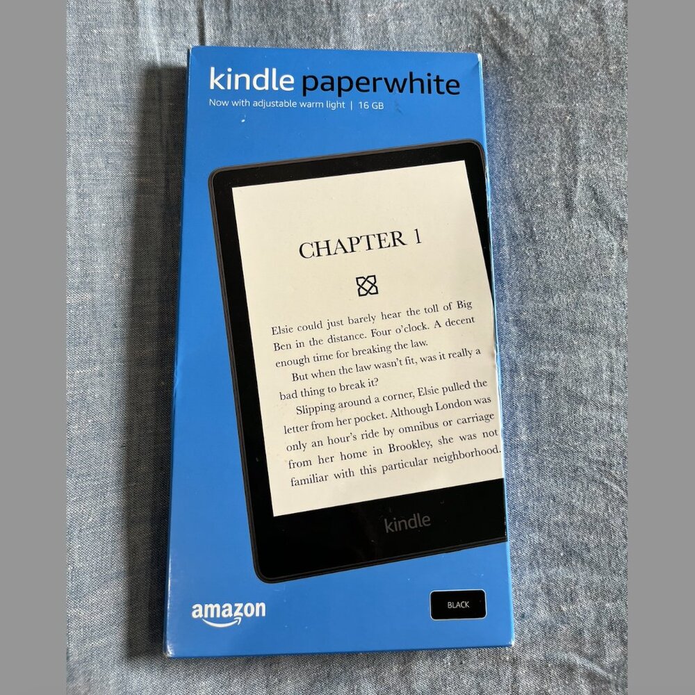 Kindle Paperwhite 16GB (11th Gen) NWT
